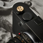 Rock n Roll Camera Straps And Bags Auslöseknöpfe | Auslöseknopf aus Messing | Knopf Design in Gold