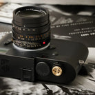 Rock n Roll Camera Straps And Bags Auslöseknöpfe | Auslöseknopf aus Messing | Knopf Design in Gold