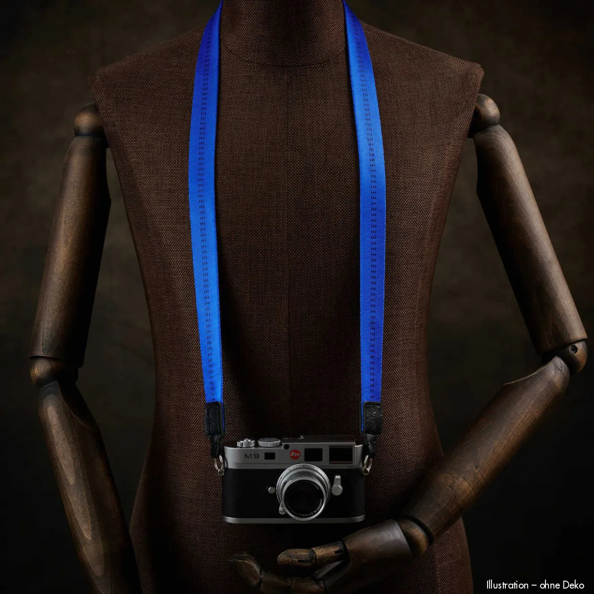 Blauer verstellbarer Kameragurt mit Silber-Schnalle und Hanna-Text