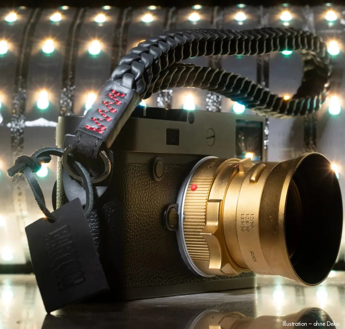 Barton 1972 Kamera Handschlaufe | aus Leder | Geflochten von Hand | Matt Schwarz