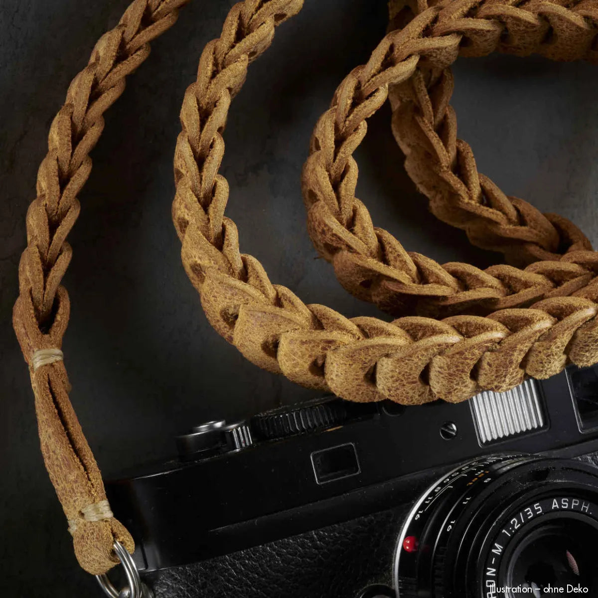 Rock n Roll Camera Straps And Bags Kameragurte | Kameragurt aus Englischem Leder in Distressed Hellbraun von | Vintage Design | 100cm