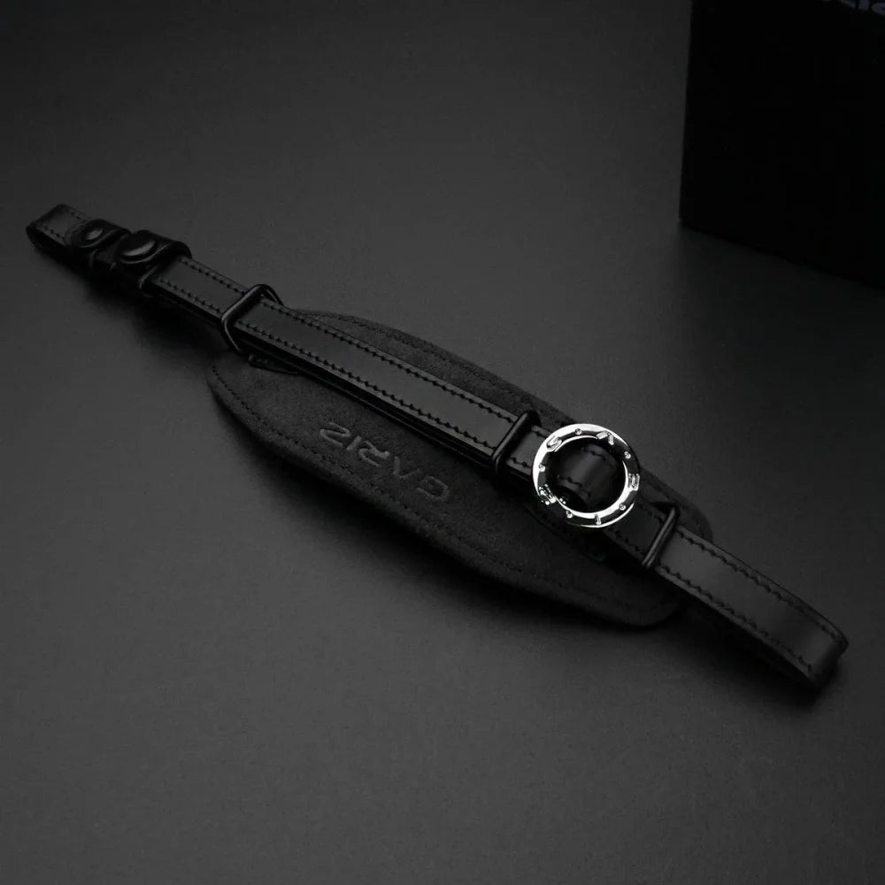 Handschlaufe | Alcantara, Leder, Schwarz | Gariz Design | Ergonomische Gariz Alcantara Handschlaufe Trageriemen Trageschlaufe / At-hg2/cg