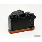 Kameragriffe | Rot-braun | J.b. Camera Designs Usa | Kamera Griff Für Olympus E-m5 Mark Ii | Holz In Orange Rot Von Jb Camera Designs
