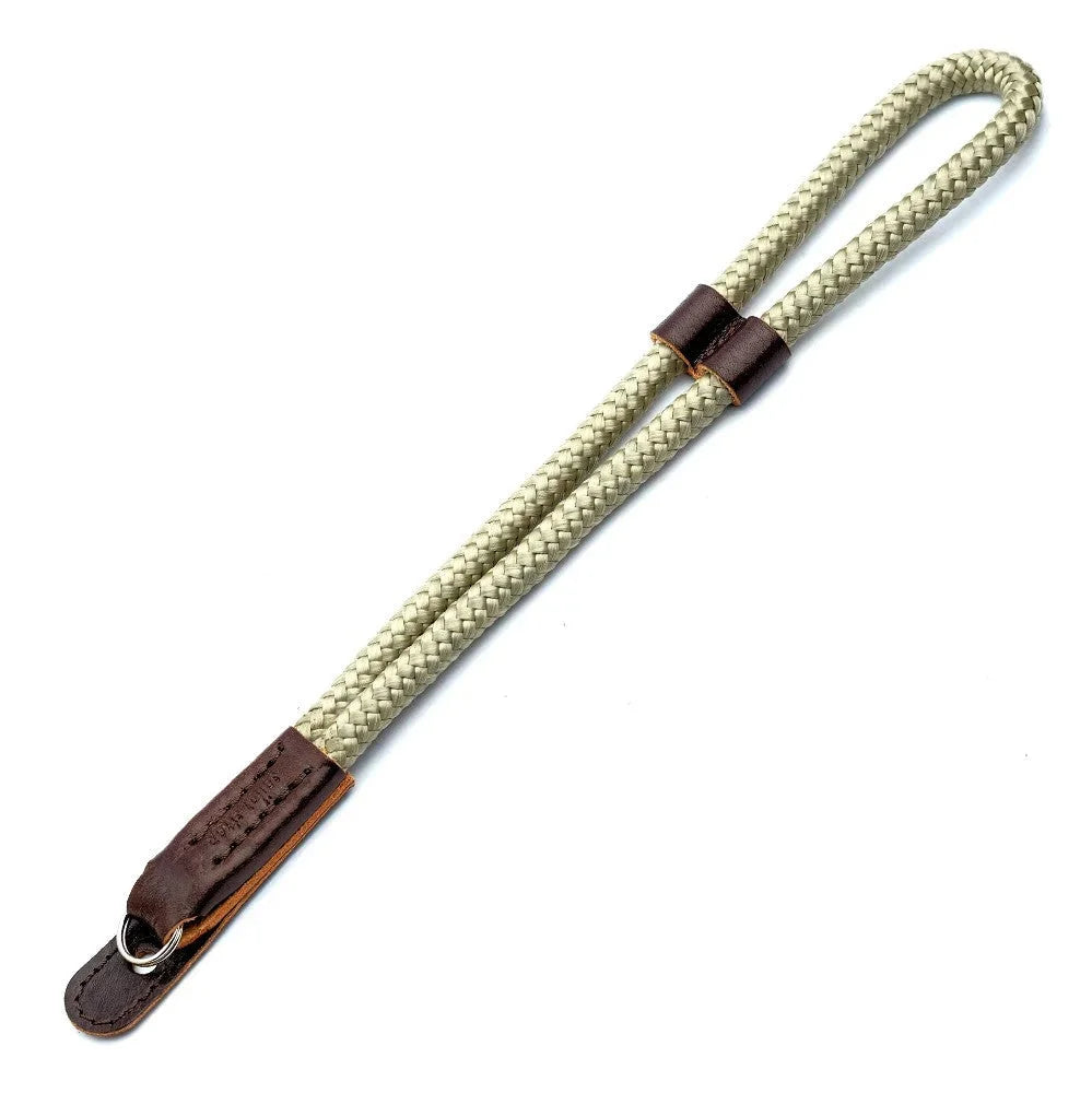 Handschlaufe | Khaki / Grün, Leder, Seil | Sailor Strap | Kamera Handschlaufe Aus Leder Und Seil | Olive Grün | Handmade By Sailor Strap