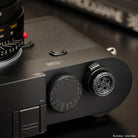 Rock n Roll Camera Straps And Bags Auslöseknöpfe | Auslöseknopf aus Messing in Gehämmert Schwarz | Soft Release Button