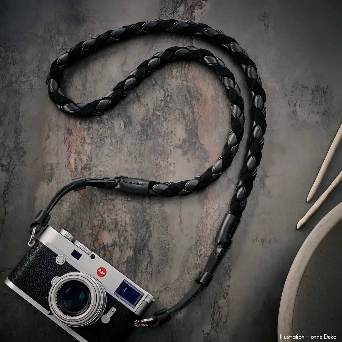 Exklusiver schwarzer geflochtener Nappa-Leder-Kameragurt mit Silberhardware für Leica M10, 100 cm