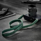 Rock n Roll Camera Straps And Bags Kameragurte | Handgefertigter Kamera Schultergurt in Smaragdgrün von für Z.b. Systemkameras | 100cm