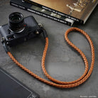 Rock n Roll Camera Straps And Bags Kamerazubehör Speziell für Fuji | Leder Kameragurt Geflochten | Hellbraun (tan) 125cm | Z.b. X100vi