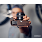 Kameragriffe | Dunkelbraun | J.b. Camera Designs Usa | Handgriff Für Olympus Om-d E-m5 Mark Ii Von Jb Camera Designs Aus Holz In Braun