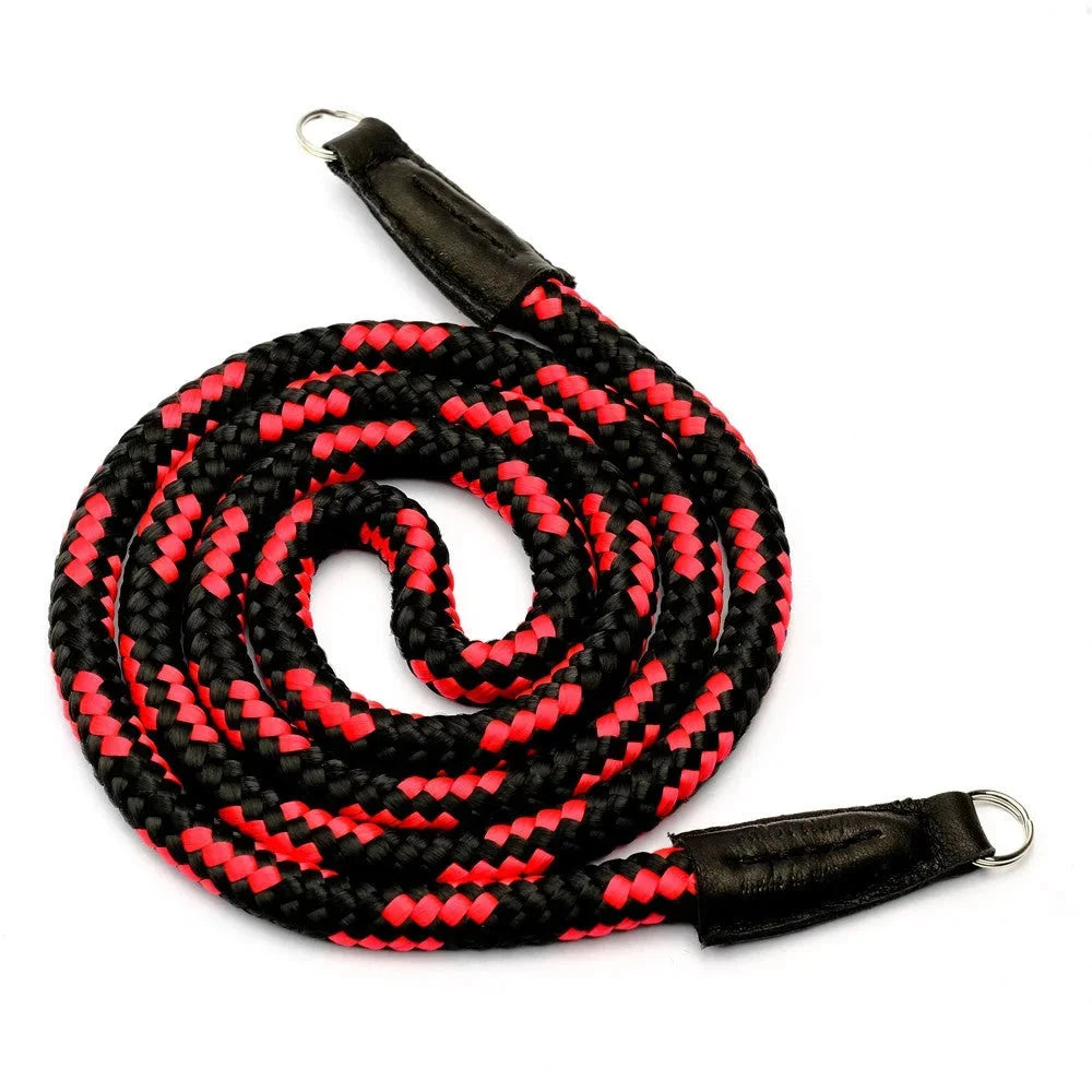 Kameragurte | Leder, Schwarz Und Rot, Seil | Sailor Strap | Schultergurt Für Kamera Aus Seil Geflochten In Rot Schwarz | Sailor Strap |gr.l