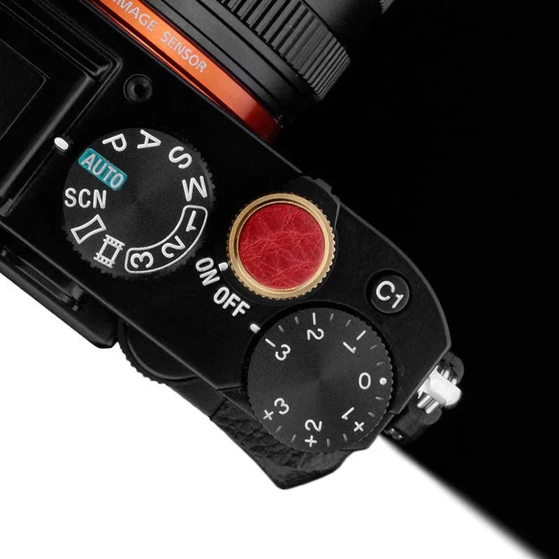 Auslöseknöpfe | Leder, Messing, Rot | Gariz Design | Soft Release Button Für Sony Rx Serie | Messing Mit Leder | Rot | Von Gariz